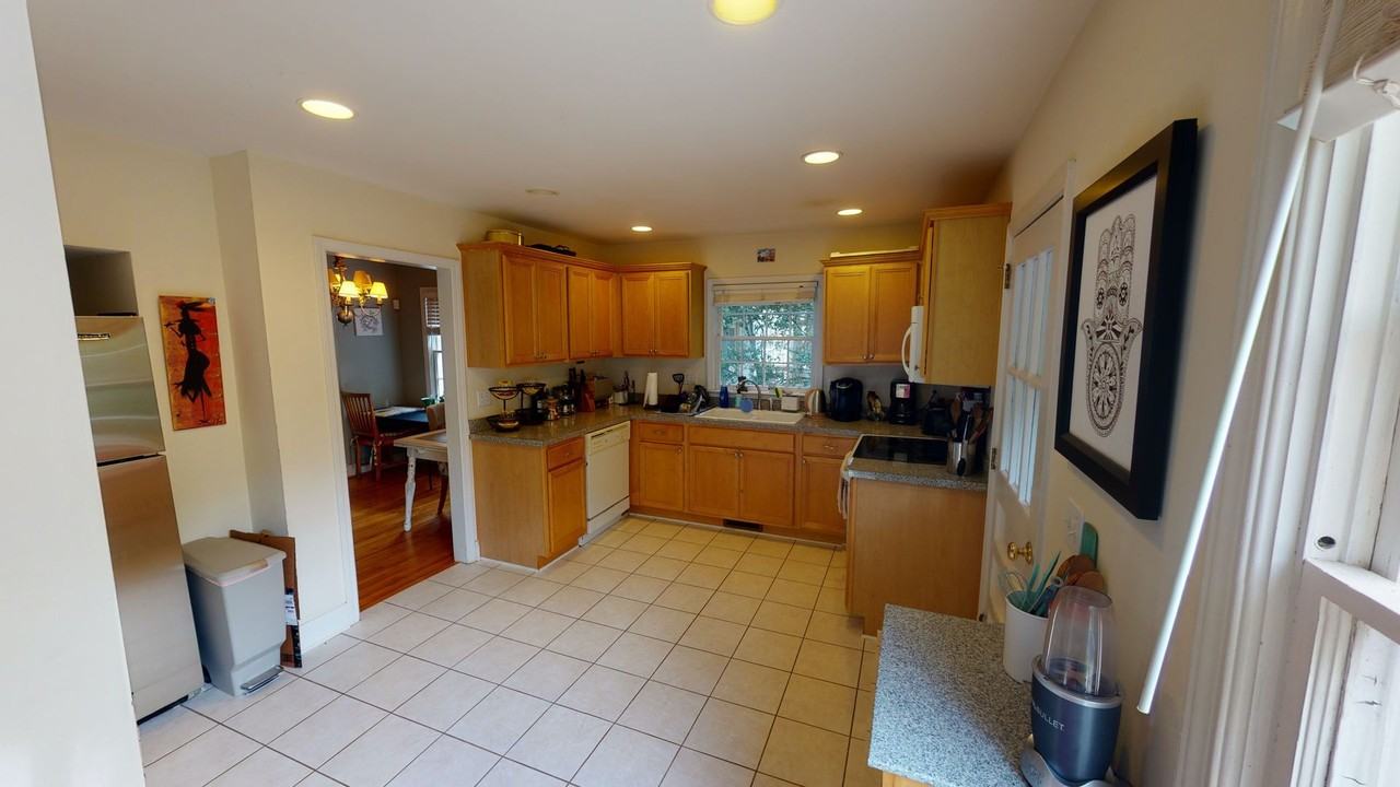 1705 Truman Rd - Photo 2 of 24