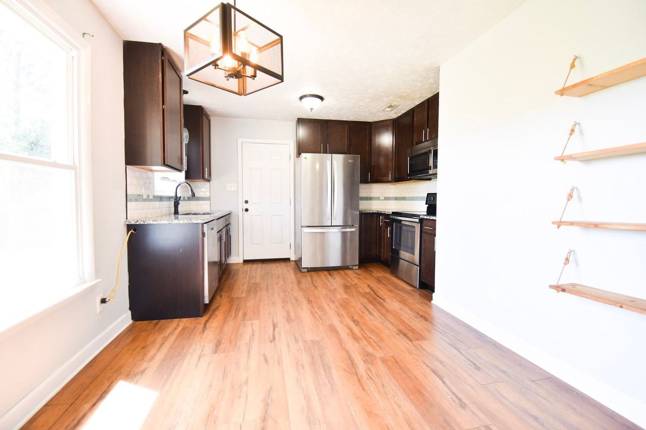 2209 Rustic Trail - Photo 6 of 20