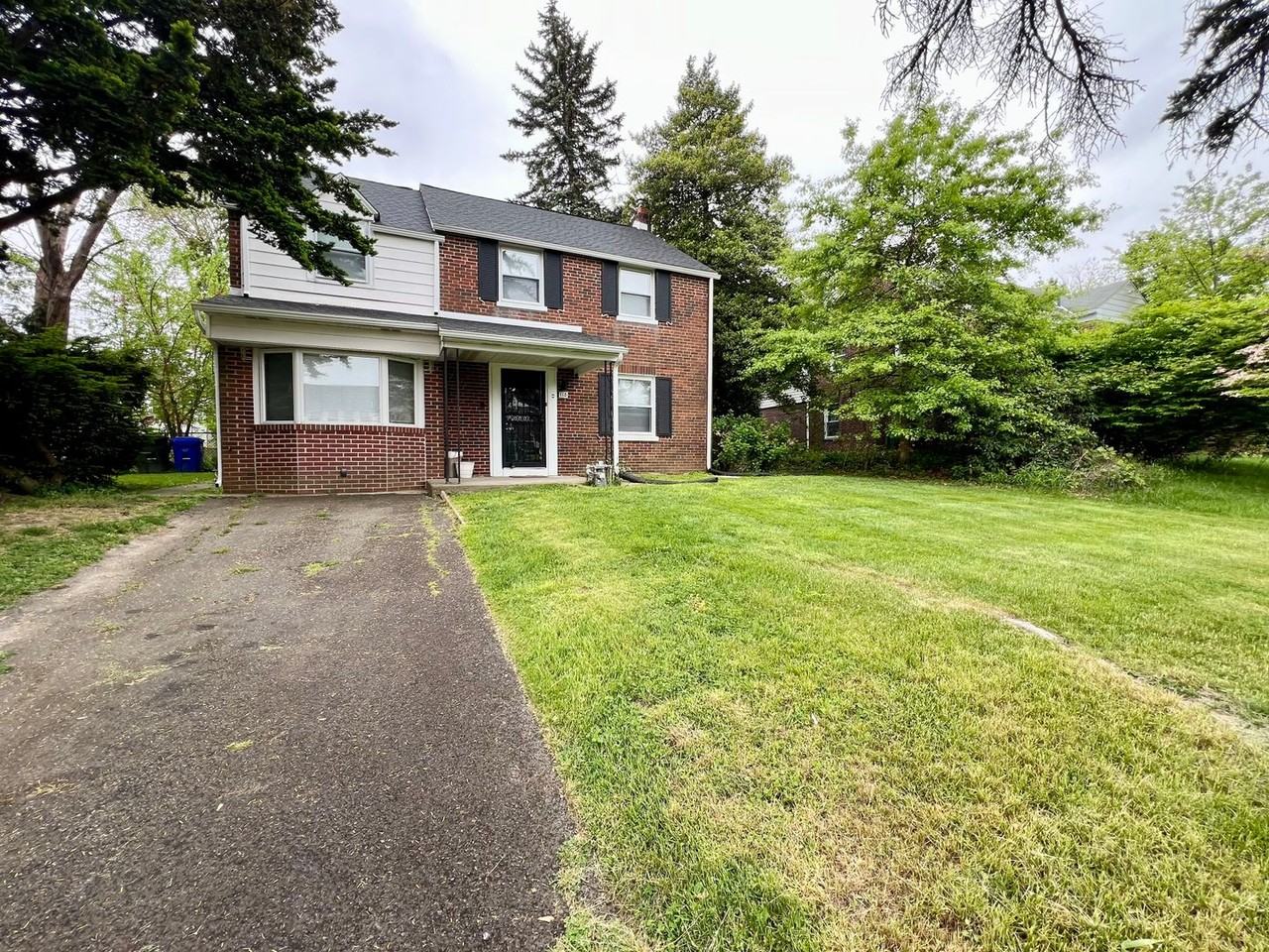 118 Dewey Rd - Photo 3 of 29