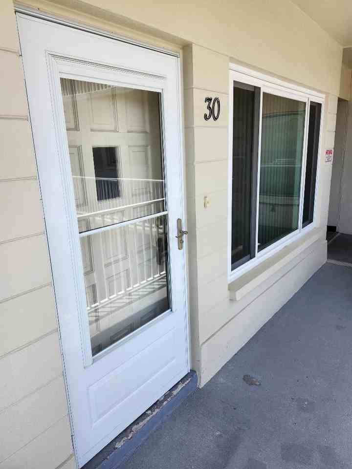 SWEDISH - Photo 2 of 40