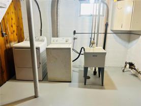 903 Manomin Ave #1GL - Photo 1 of 1