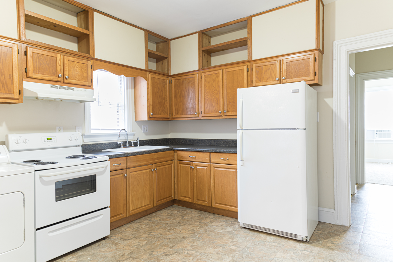 121 W Clay St #2 - Photo 5 of 12