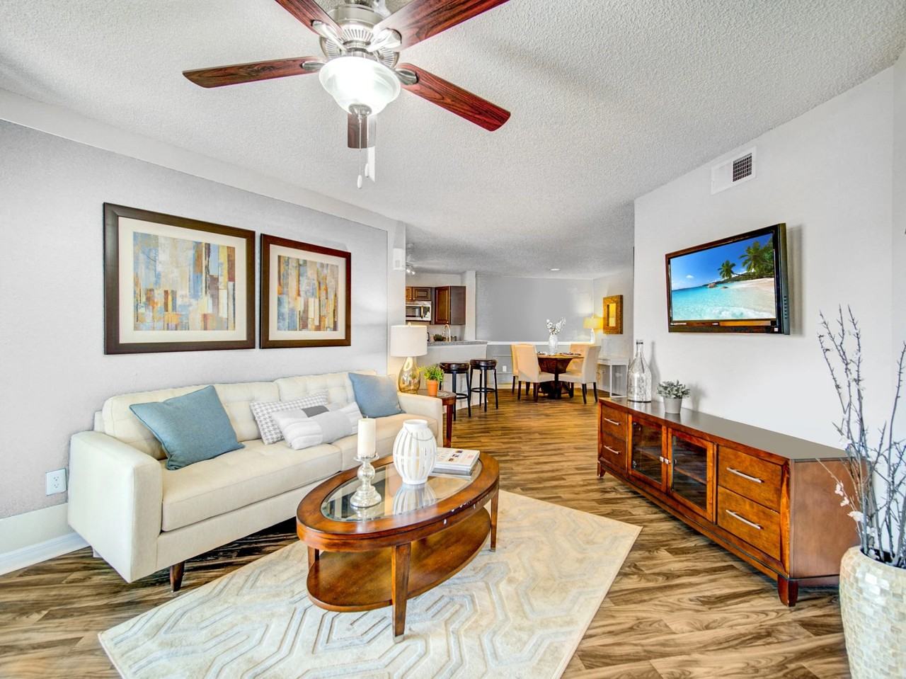 Florida 590 #1 - Photo 2 of 11