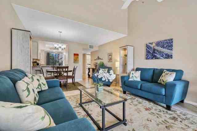 11 Haig Dr - Photo 2 of 8