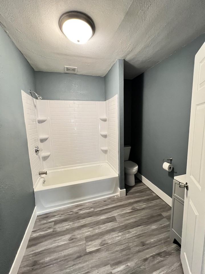 934 E Mulberry St #1 - Photo 6 of 14