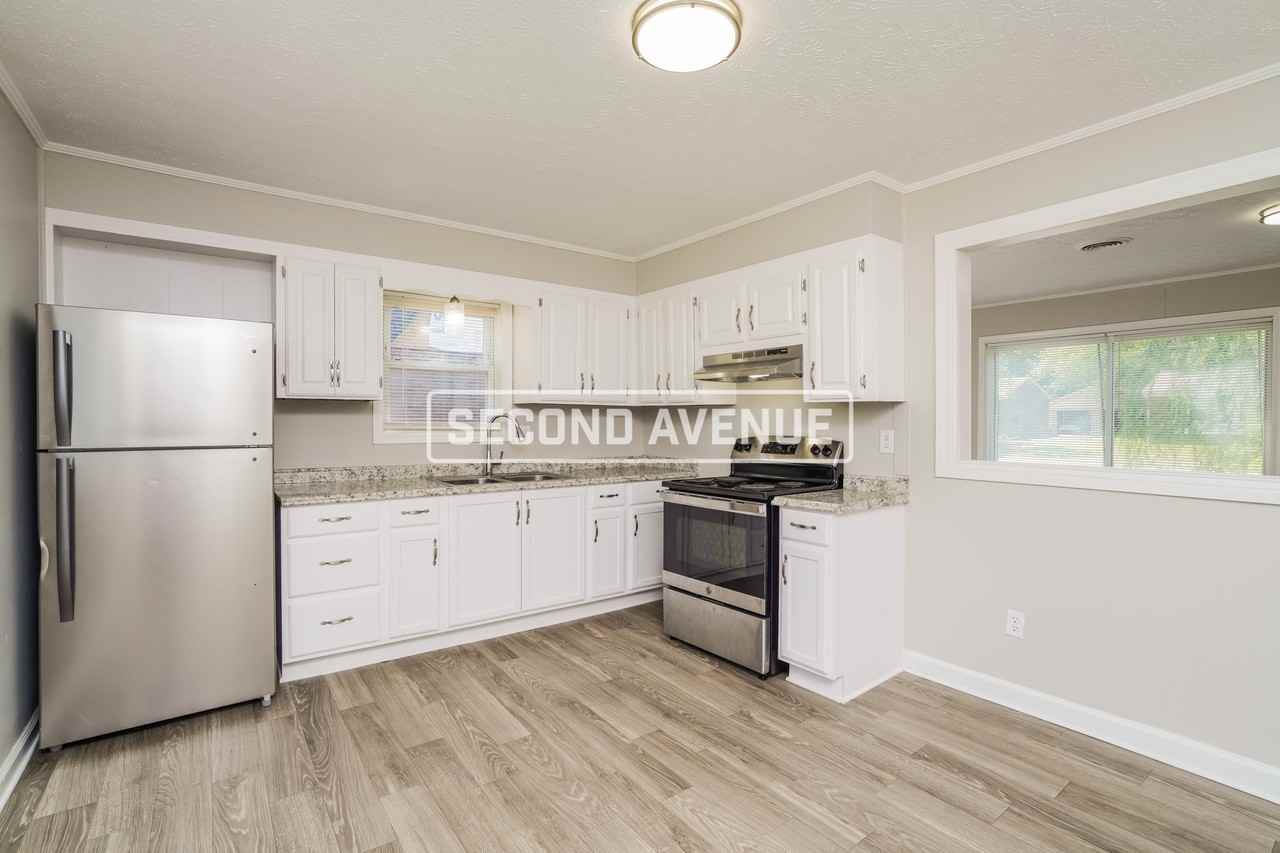 6111 Trena Trl - Photo 2 of 21