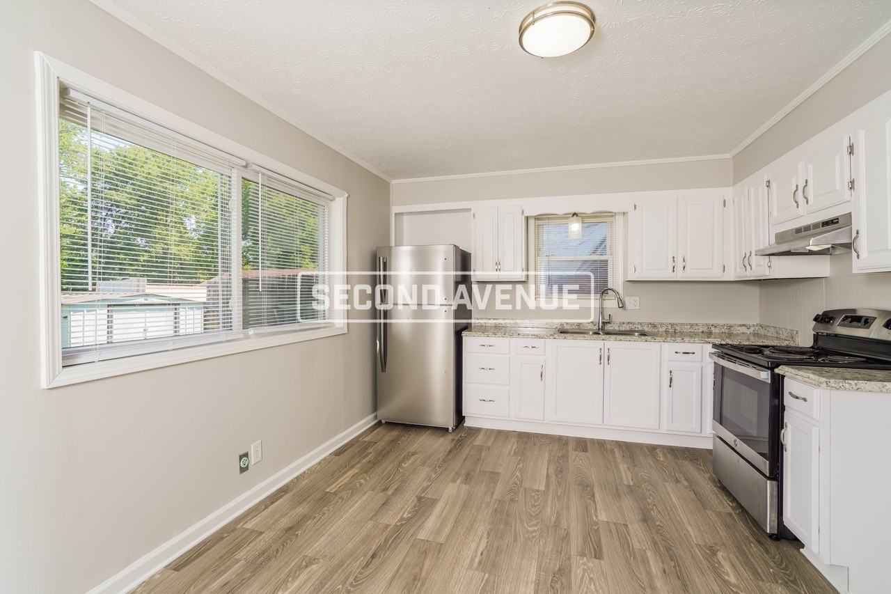 6111 Trena Trl - Photo 4 of 21