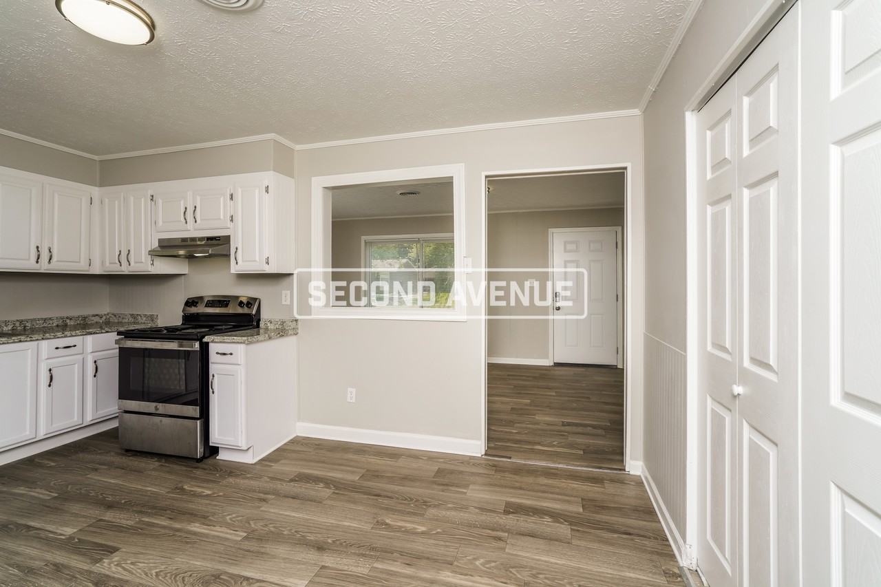 6111 Trena Trl - Photo 5 of 21