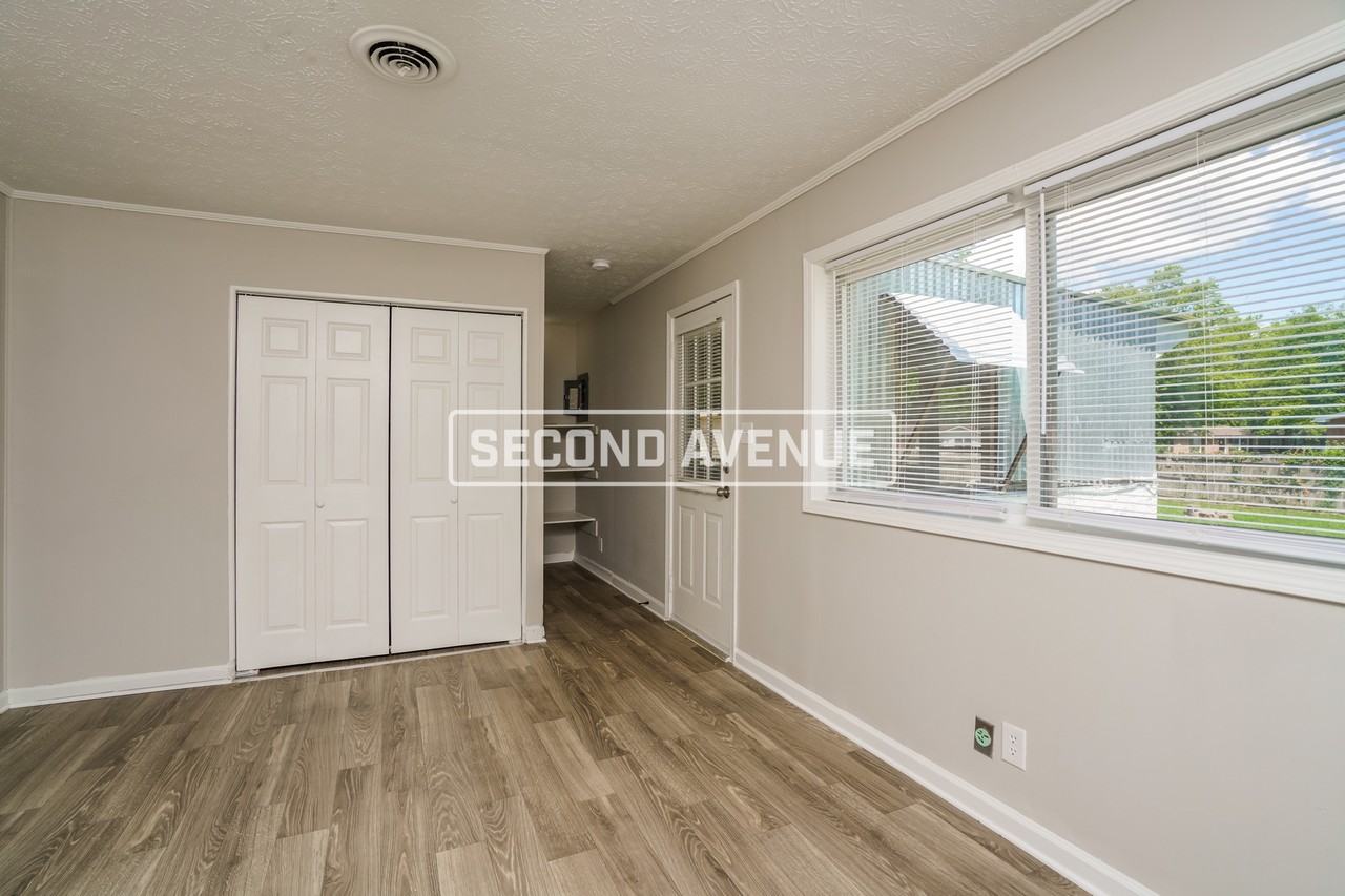 6111 Trena Trl - Photo 7 of 21