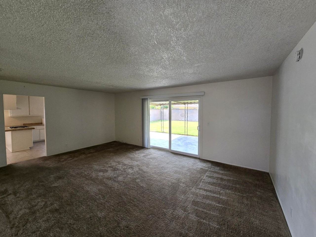 8762 Pacheco Ave - Photo 3 of 17