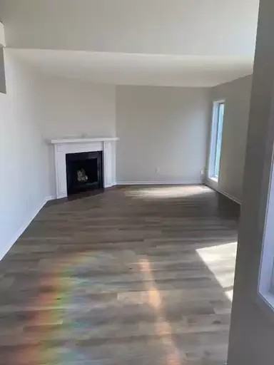 4 Walton Crt #4 - Photo 2 of 17