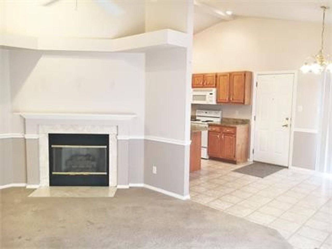 Homes at Turnberry Ridge - Photo 6 of 13