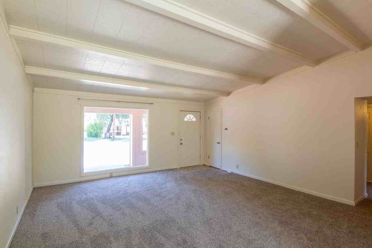 3540 Ricardo Ave - Photo 3 of 22
