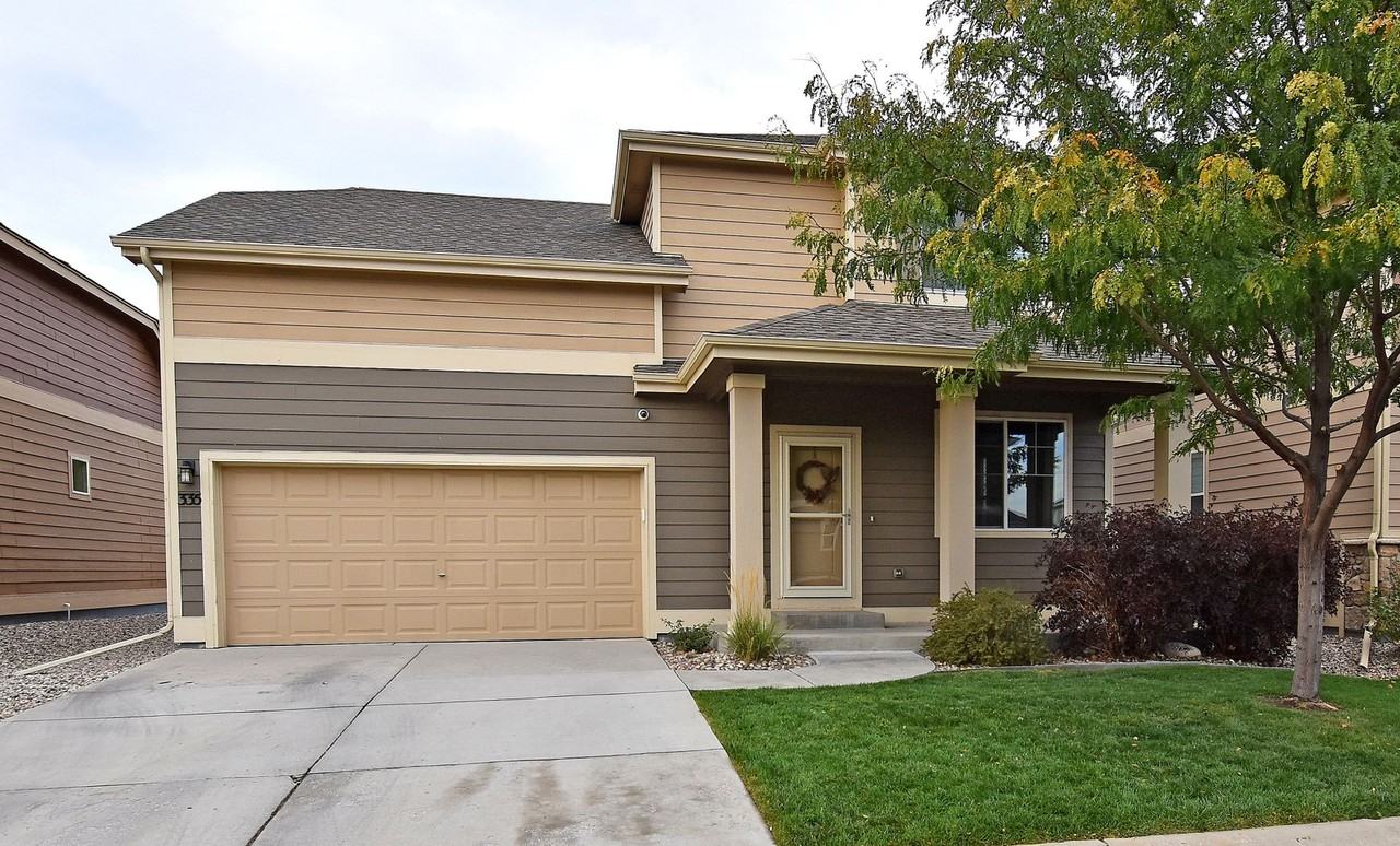 335 Newaygo Dr - Photo 3 of 26