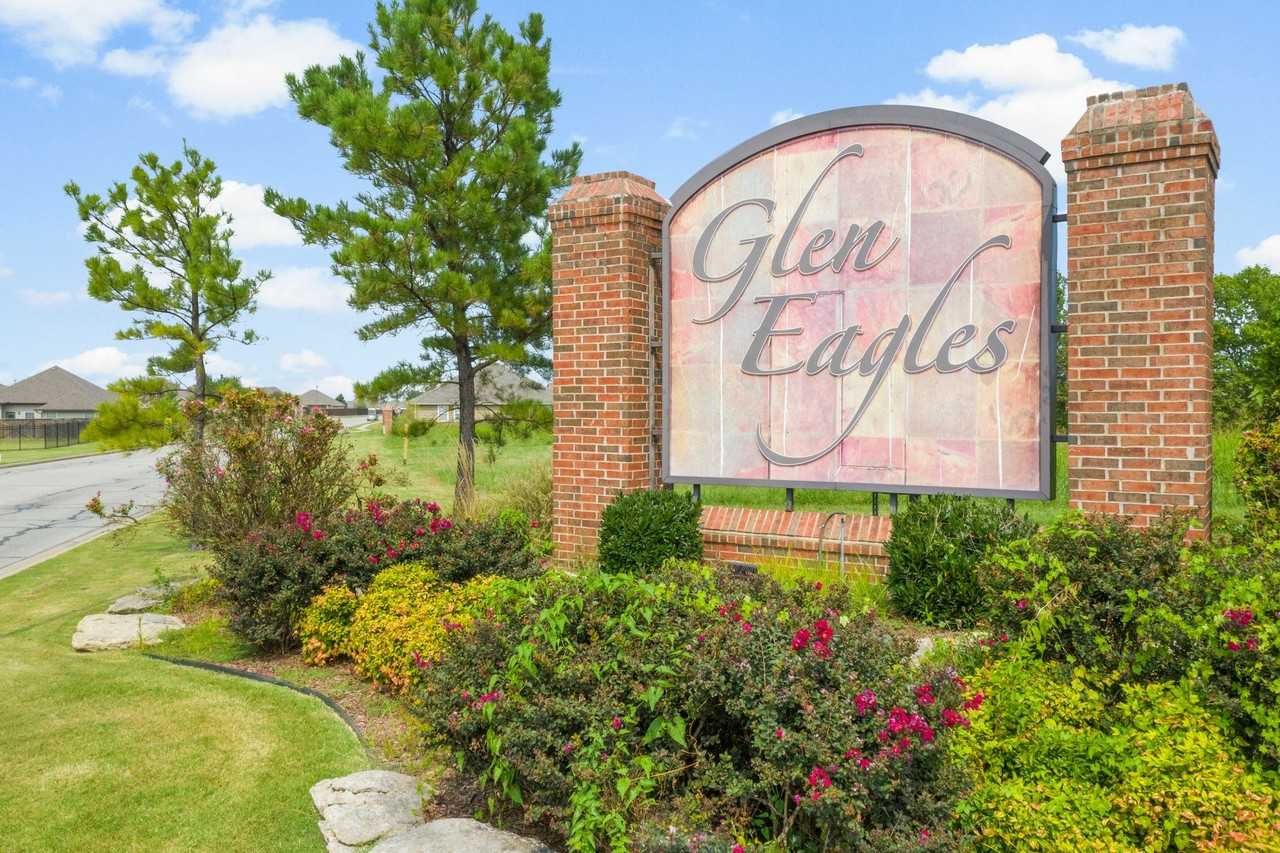 Glen Eagles Duplexes Apartments 3400 E Fairmont St, Broken Arrow, OK