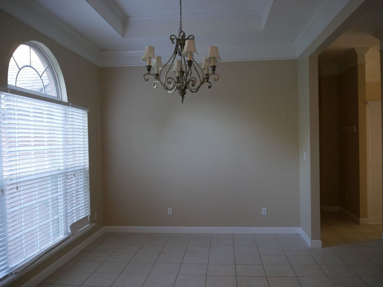 4906 Timberwood Dr - Photo 2 of 31