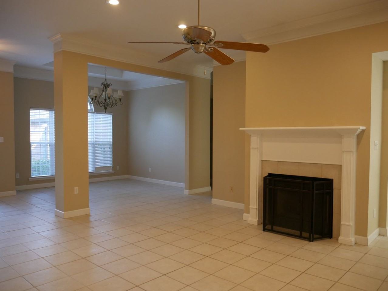4906 Timberwood Dr - Photo 3 of 31