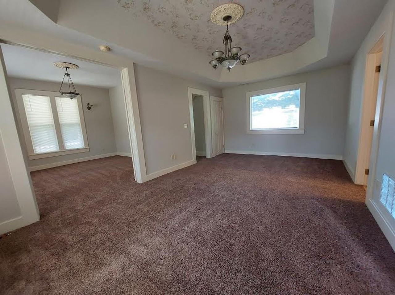 202 East 95th Street South - Photo 5 of 14