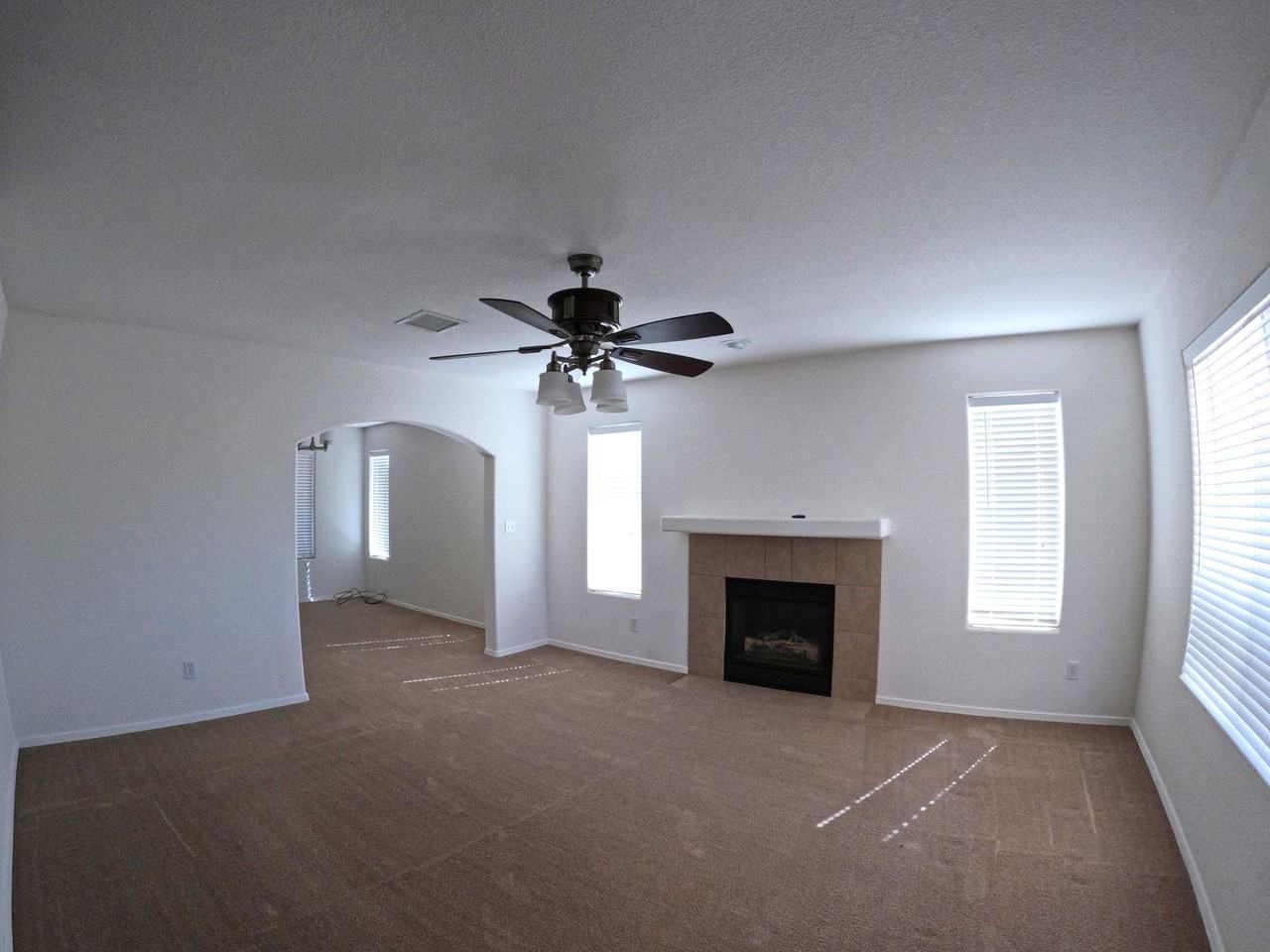 2848 Ancho Ave - Photo 4 of 41