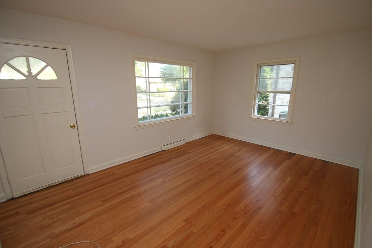 119 S 77th St - Photo 2 of 9
