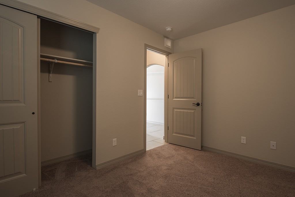 14821 Ted Banks Ave - Photo 7 of 25