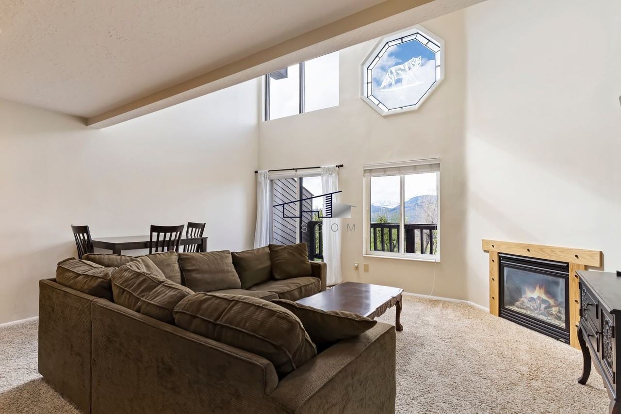 5217 E 3900 N - Photo 3 of 27