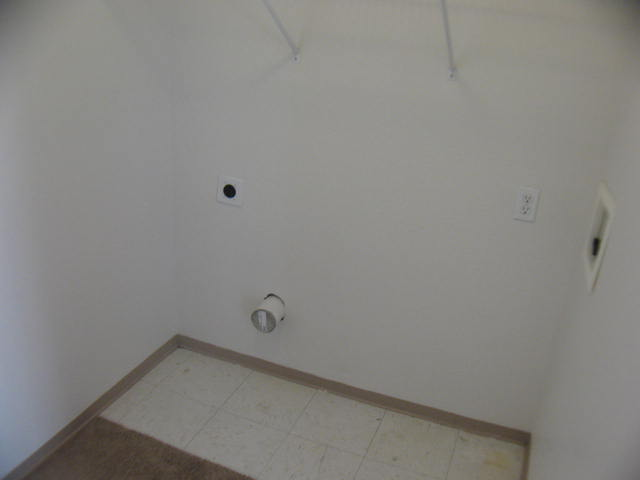 2917 Ontario St - Photo 3 of 11