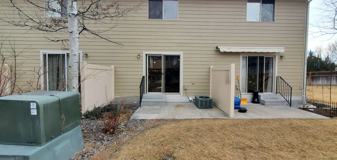 512 Killarney St - Photo 4 of 23