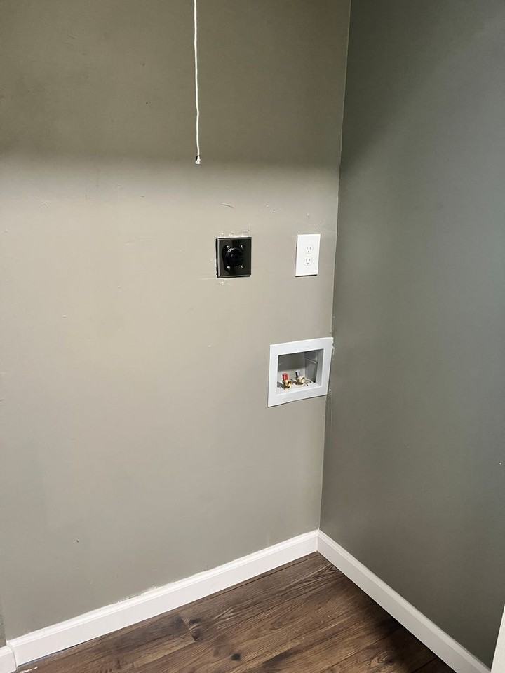 1003 W 5th St - Photo 7 of 13