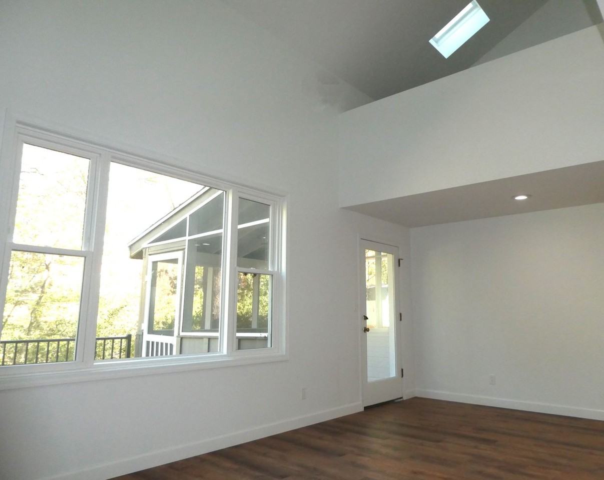 1115 Ridge Rd - Photo 2 of 25