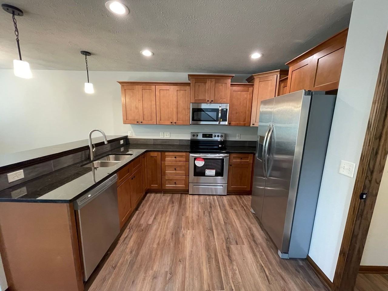 The Peregrine Deux - Photo 2 of 37