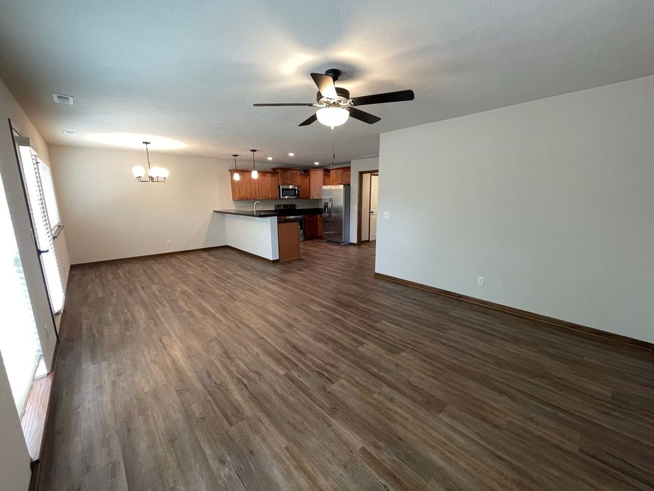 The Peregrine Deux - Photo 6 of 37