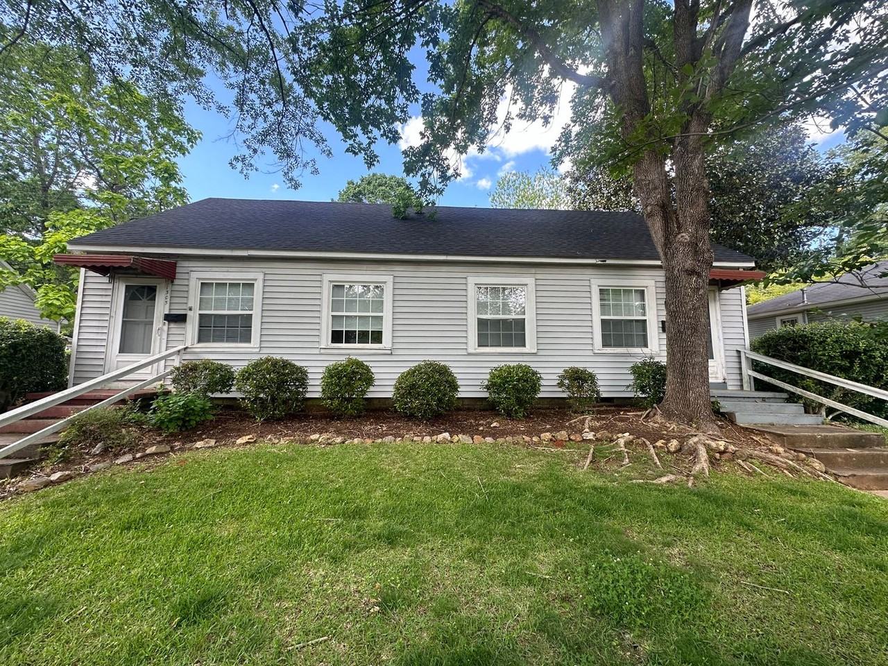 1305 E 10th St, Anniston, AL 36207 1 bedroom House Rental Zumper