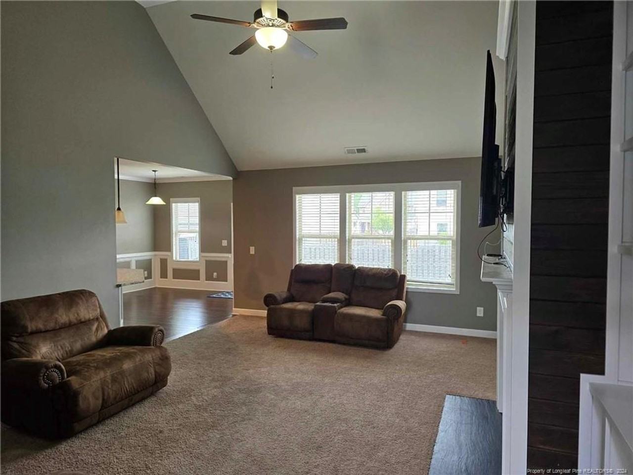 323 Nottingley Dr - Photo 4 of 50