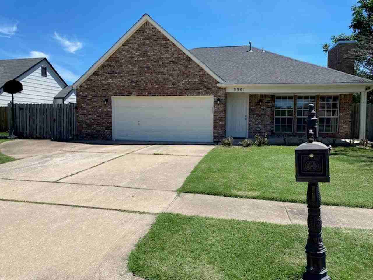 3301 N 5th St - Photo 2 of 21