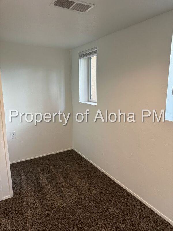 617 N San Felipe Dr #B - Photo 7 of 11