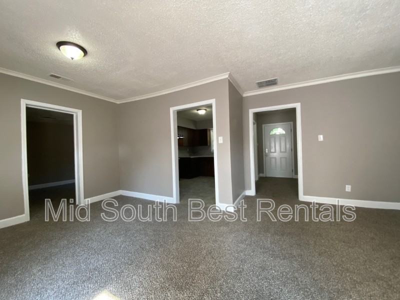 1284 Old Hickory Rd - Photo 2 of 8