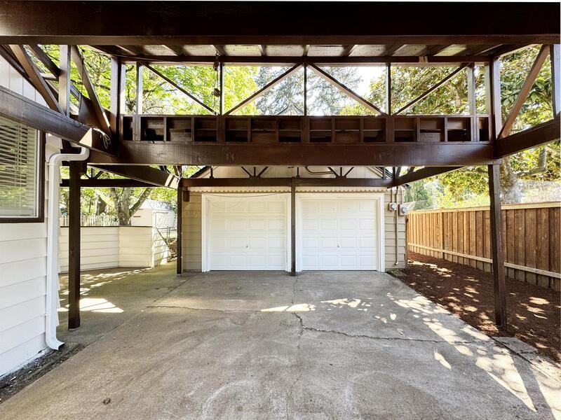 801 1/2 Dorris St - Photo 3 of 21