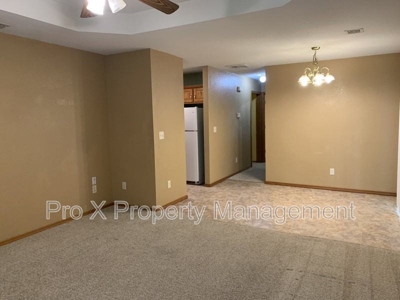 222 Haley Pl - Photo 3 of 13