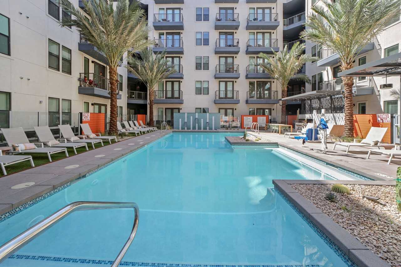 Lydian - Photo 7 of 22