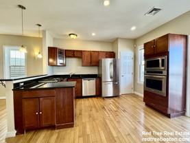 22 Elmore St #3 - Photo 1 of 1