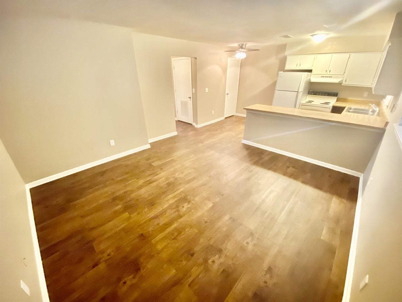 Mary Street Apartments* - Photo 3 of 22