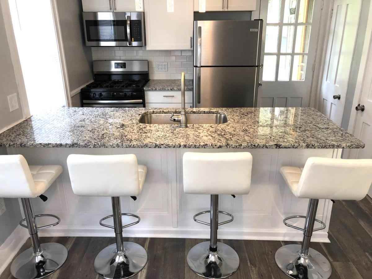 214 Green St. - Photo 3 of 16