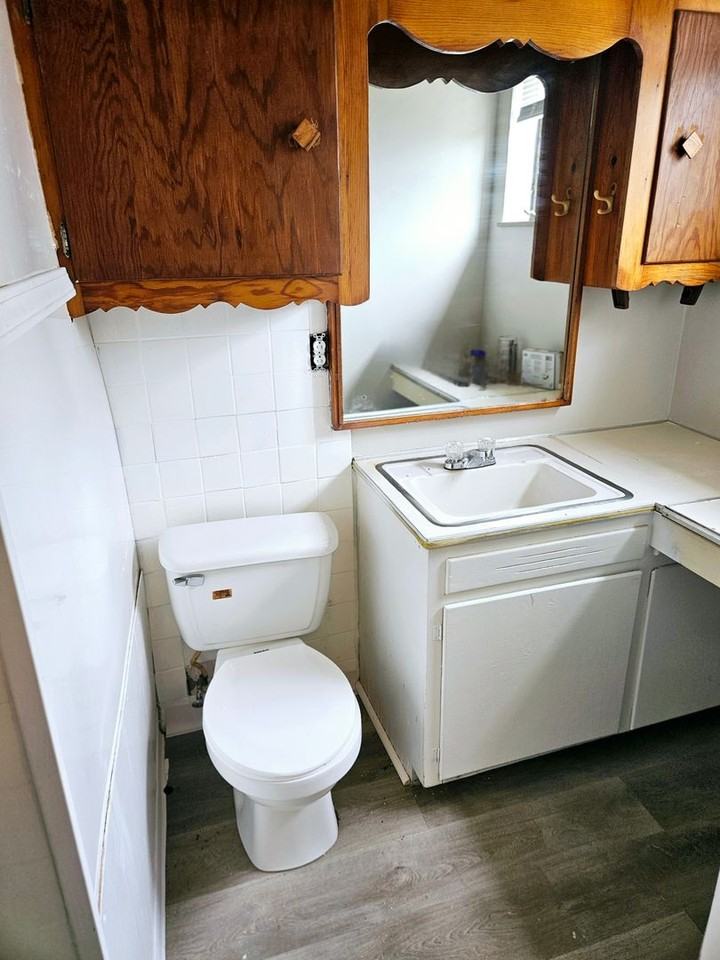 716 Franklin Ave. - Photo 3 of 5