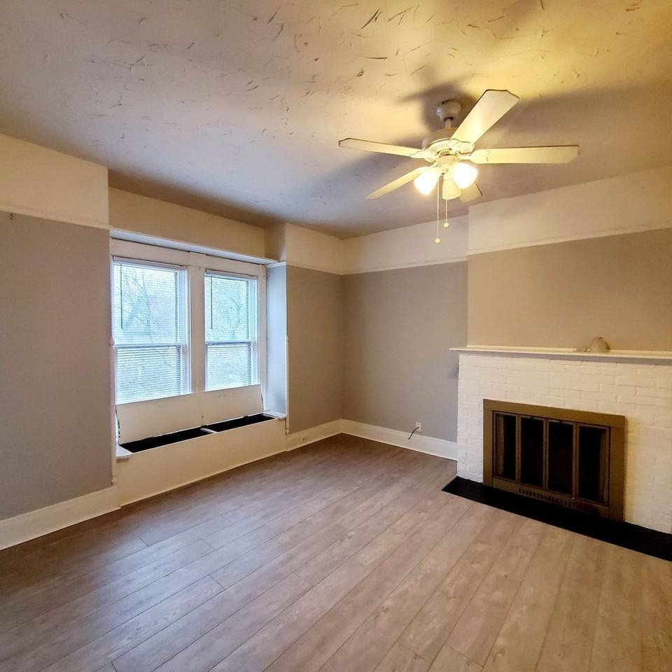 Grafton Hills Apartment - Photo 6 of 22