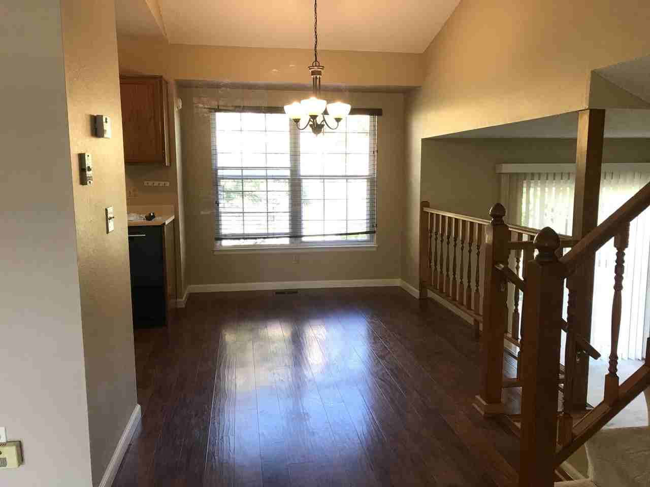 471 Entrada Dr - Photo 3 of 16