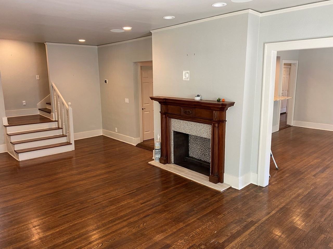 1515 S Carson Ave - Photo 6 of 50