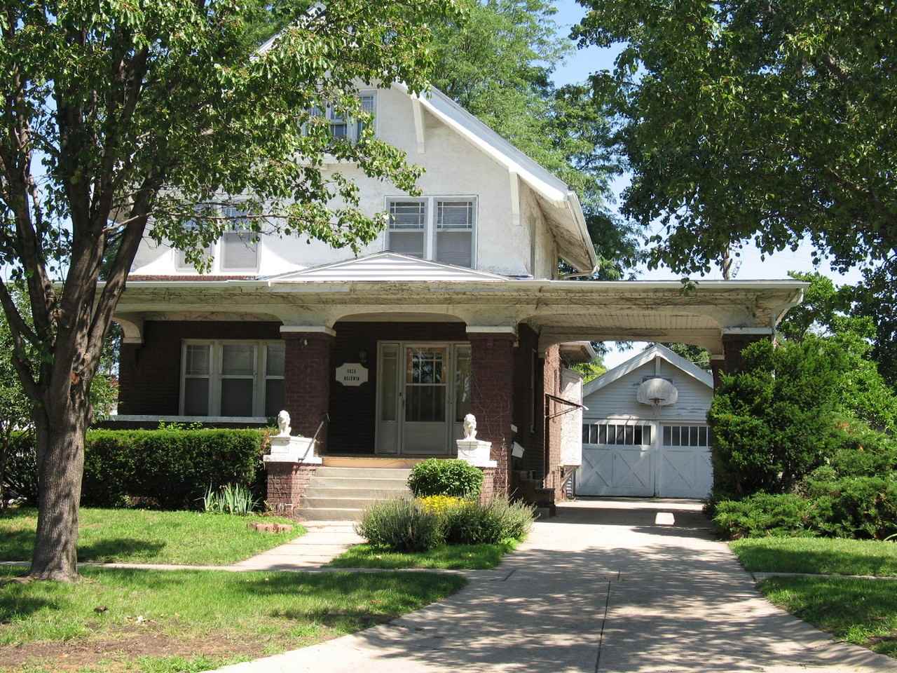 4828 Baldwin Ave - Photo 2 of 21