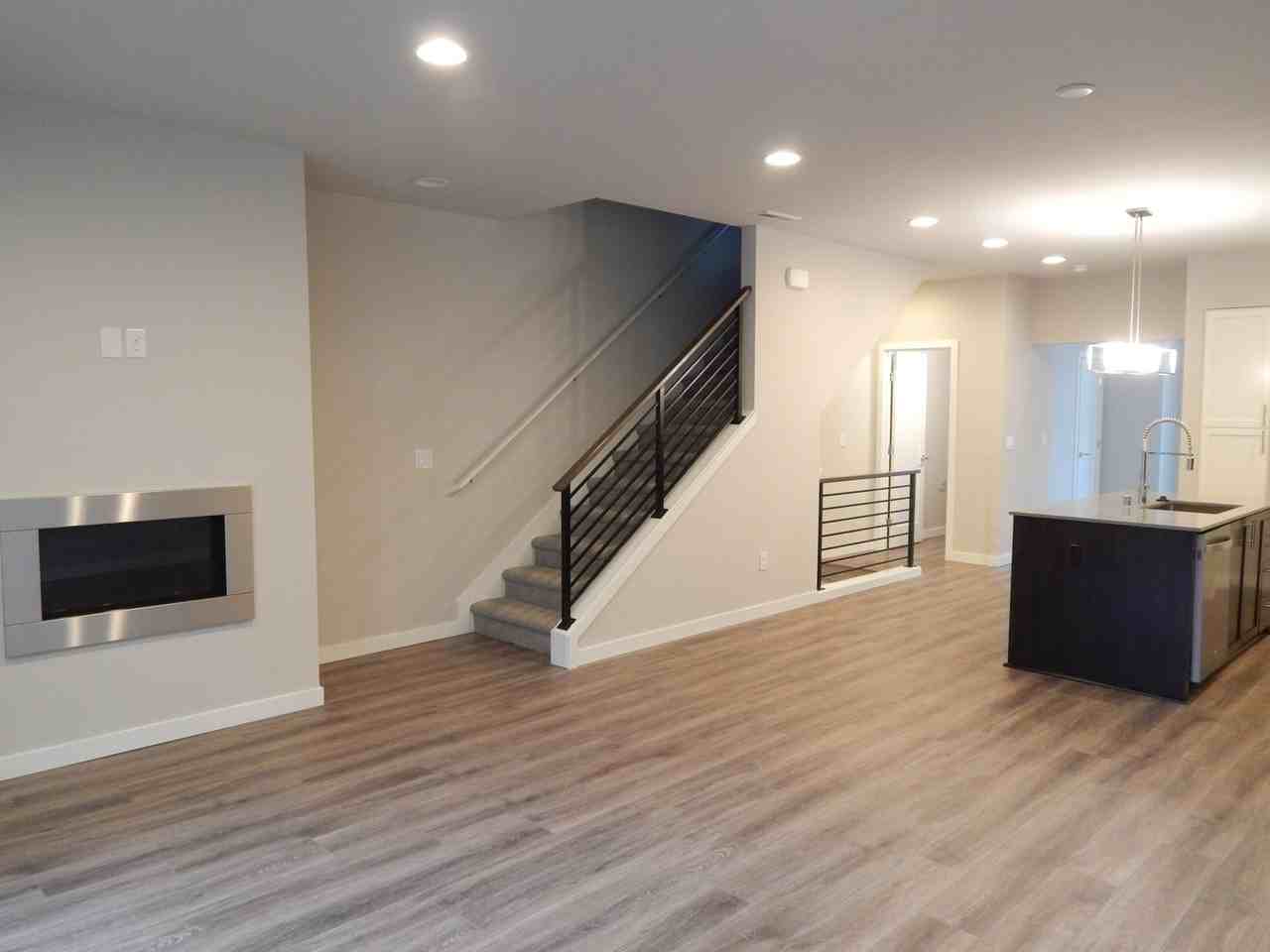 13959 Ne 15th Ct - Photo 2 of 16
