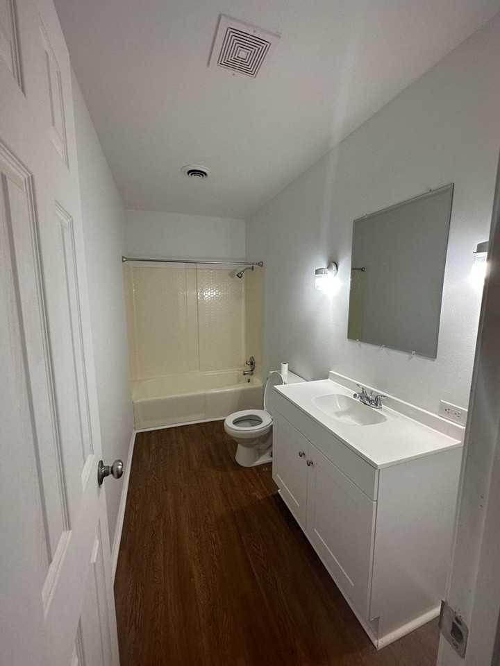 3200 Proper St #30 - Photo 5 of 11